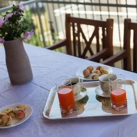 Marela- One Bedroom With Balcony And Sea View Apartament