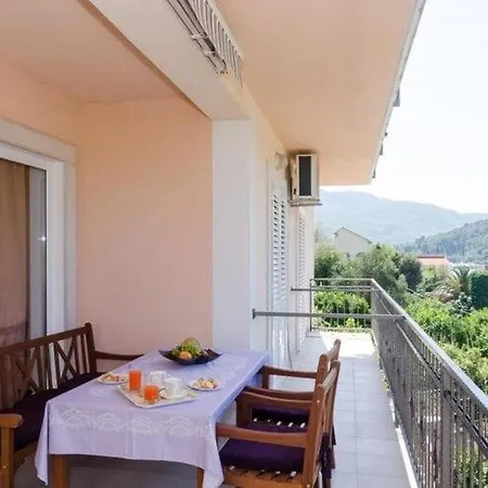Appartement Marela- One Bedroom With Balcony And Sea View *